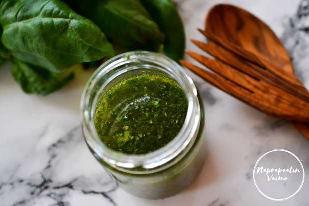 Basilika_pasta_kastike-1