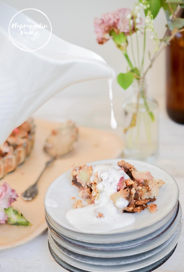 raparperipiirakka_gluteeniton-0853